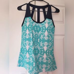 Fabletics workout / tennis top with built in bra